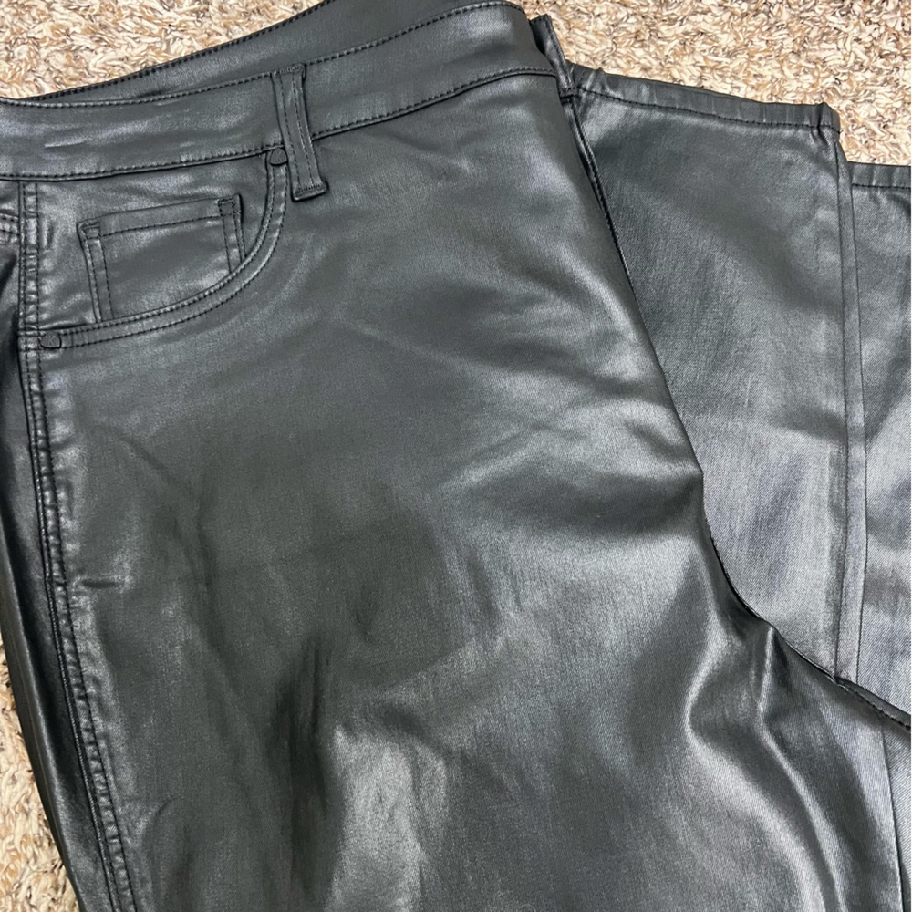 NWOT Kut From The Kloth Coated Leather Black Jeans - Picture 6 of 6